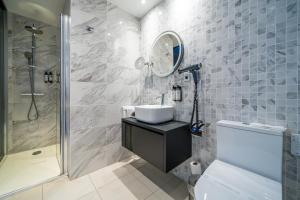 Kúpeľňa v ubytovaní Abba San Sebastián Hotel