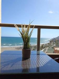 Zdjęcie z galerii obiektu Estudio MiramarPrimera linea playa Amazing views w mieście Benalmádena