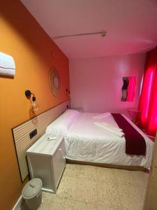 Hotel Arganda客房内的一张或多张床位