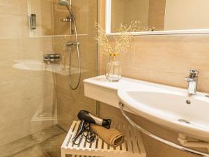 Koupelna v ubytování NEW! Tevini Alpine Apartments by we rent