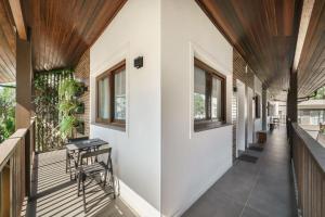 Uma varanda ou terraço em Banzai Brava Suítes