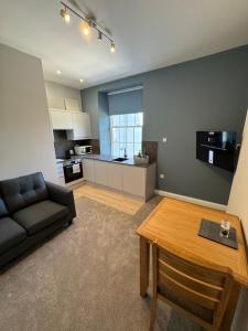 Grindal Studio Apartments - Newly Opened Luxury Accommodation的电视和/或娱乐中心