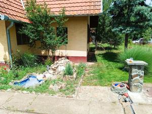 Taman di luar Salaš Striber
