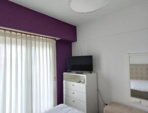 Μια τηλεόραση ή/και κέντρο ψυχαγωγίας στο Departamento La Florita -nivel ejecutivo-