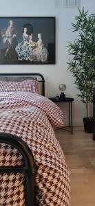 Postel nebo postele na pokoji v ubytování Kilmainham Homestay, Large Double Room + 2 fotografie