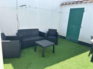 Fotografia z galérie ubytovania Maison familiale proche mer avec piscine, tennis, patio et parking - 6 couchages - FR-1-224A-60 v destinácii Brétignolles-sur-Mer