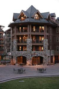 Το κτήριο όπου στεγάζεται  το διαμέρισμα