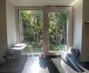 Taman di luar cozy family home in Gauja National Park +31 gambar