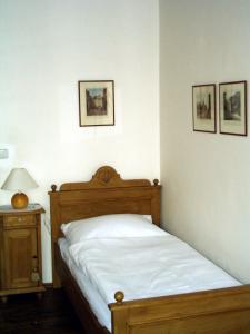 Postel nebo postele na pokoji v ubytování Villa Olivia