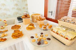 Comida no hotel ou em algum lugar perto