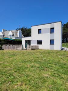 Hoone, kus puhkemaja asub