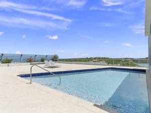 Φωτογραφία από το άλμπουμ του Breathtaking Lagoon Views At Blue Residence σε Cupecoy