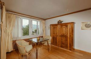 Fotografie z fotogalerie ubytování Luxurious serviced Flat in TOP 5 Star Park Hotel v destinaci Gstaad