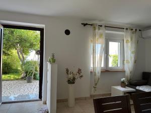 Ein Garten an der Unterkunft Villa Beba - Apartments