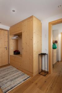 Fotografija v galeriji nastanitve Delightfully Presented Flat with Amazing Views v mestu Gsteig