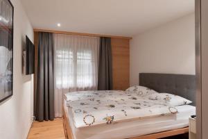 Fotografija v galeriji nastanitve Delightfully Presented Flat with Amazing Views v mestu Gsteig