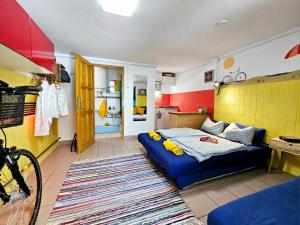 Posteľ alebo postele v izbe v ubytovaní Apartment for Cyclists RIDE IN Balatonalmádi