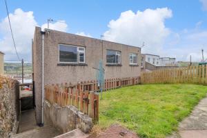 Το κτήριο όπου στεγάζεται  η παραθεριστική κατοικία