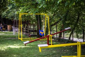 Herní místnost nebo prostor pro děti v ubytování Wooden Village Resort