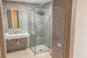 Koupelna v ubytování Isgrò Rooms