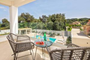 A balcony or terrace at Villa Elegio