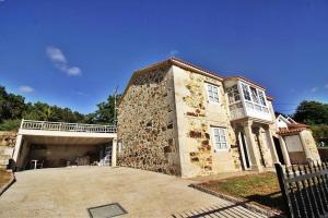 The building in which the country house is located