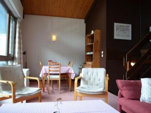 Gallery image of Chalet 6 pers à Châtel, proche centre et remontées, terrasse et équipements modernes - FR-1-676-135 in Châtel
