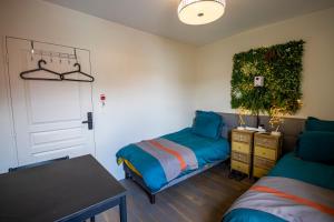 Postel nebo postele na pokoji v ubytování Cosy CoLiving space near Paris