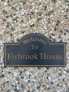 Certifikát, hodnocení, plakát nebo jiný dokument vystavený v ubytování Firbrook House