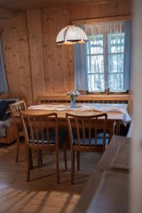 Posezení v ubytování Almhaus Veitlmichl