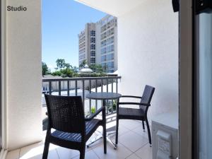 Svalir eða verönd á City Quays Accommodation 2