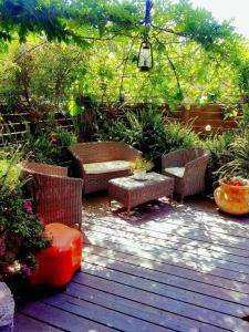 Κήπος έξω από το Super nice villa with pool 10 min from Natania