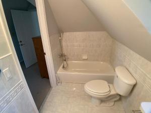 Billede fra billedgalleriet på Pretty Bahama Style Home on Crystal Clear Canal i Freeport + 36 billeder