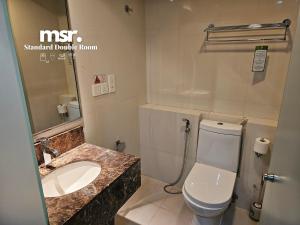 A bathroom at Kota Kinabalu City Ensuite at SCSP Ming Garden