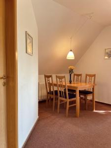 Posezení v ubytování Fewo Sonnengelb - Fulgenhaus + 13 fotografií