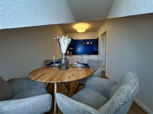 Posezení v ubytování Nr 2 Modernes Apartment in Historischer Marktplatzlage 56 qm # Cosiness Company 22