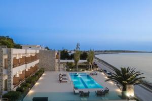 an image of a swimming pool at a resort at Niki Beach Hotel in Kamariotissa