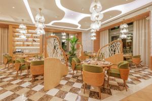 Atpūtas zona naktsmītnē Monte-Carlo Bay Hotel & Resort