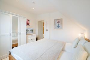 Giường trong phòng chung tại HER16d Ankes Gästehaus F