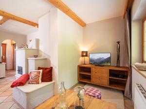 Televízia a/alebo spoločenská miestnosť v ubytovaní Appartement Teresa I by NV-Appartements