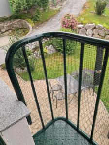 Balkón nebo terasa v ubytování Wohnung mit Garten