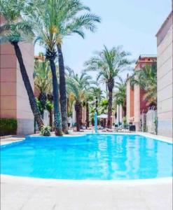 Bazén v ubytování Riad butterfly Marrakech nebo v jeho okolí