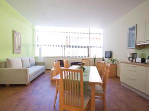 Kuchyň nebo kuchyňský kout v ubytování Apartments Obernosterer
