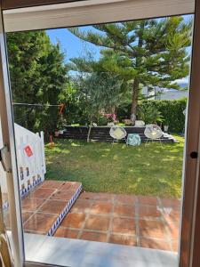 Zahrada ubytování Andalusian Delight Family Villa with 3 bedrooms with Amazing mountains Views