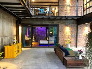 Gallery image of Wohnfabrik Phuket Pool Loft 16 in Thalang