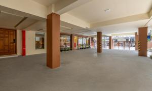 Φωτογραφία από το άλμπουμ του Treebo Nestlay Rooms, Nungambakkam στην Τσενάι