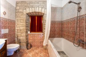 Kúpeľňa v ubytovaní Villa Stauri