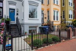 a wrought iron fence in front of a house at Central DC Flat Sleeps 3 Convention Center in Washington, D.C.