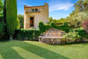 Taman di luar Bastide Domaine Tour Campanets