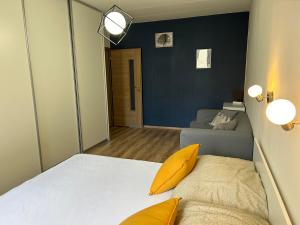 Postel nebo postele na pokoji v ubytování Apartmán Lúčky, Bojnice